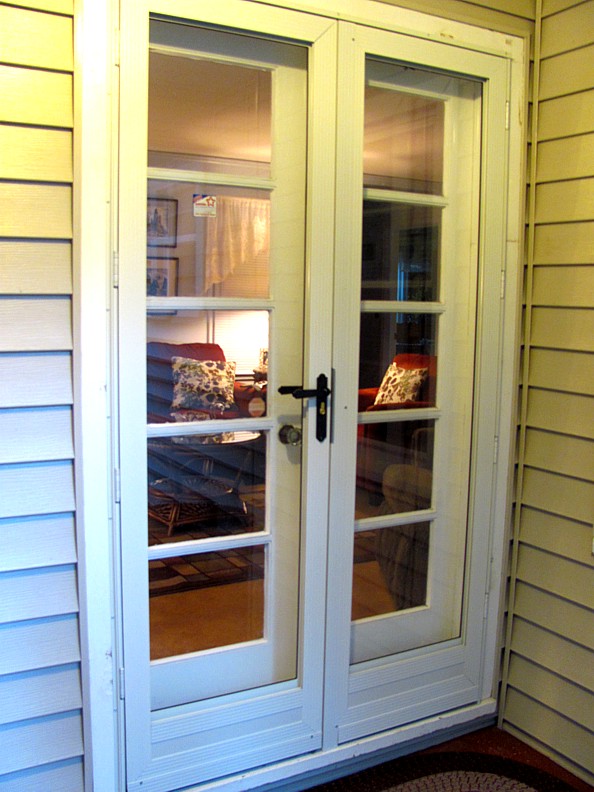 Project 25194 DoubleEntry Aluminum Storm Doors 2011 ADWM