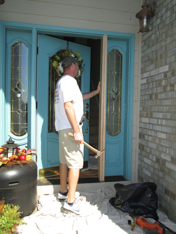 Project 26264 Water Damaged StrikeJamb & Sidelight MullPost 2013