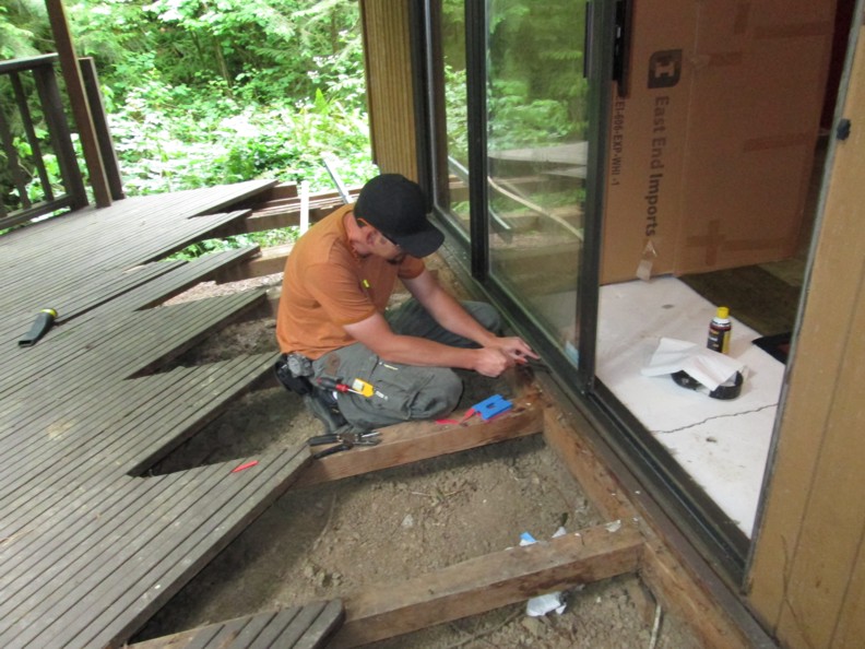 Project 27389 Aluminum Sliding Patio Door Panel & Frame Modifications